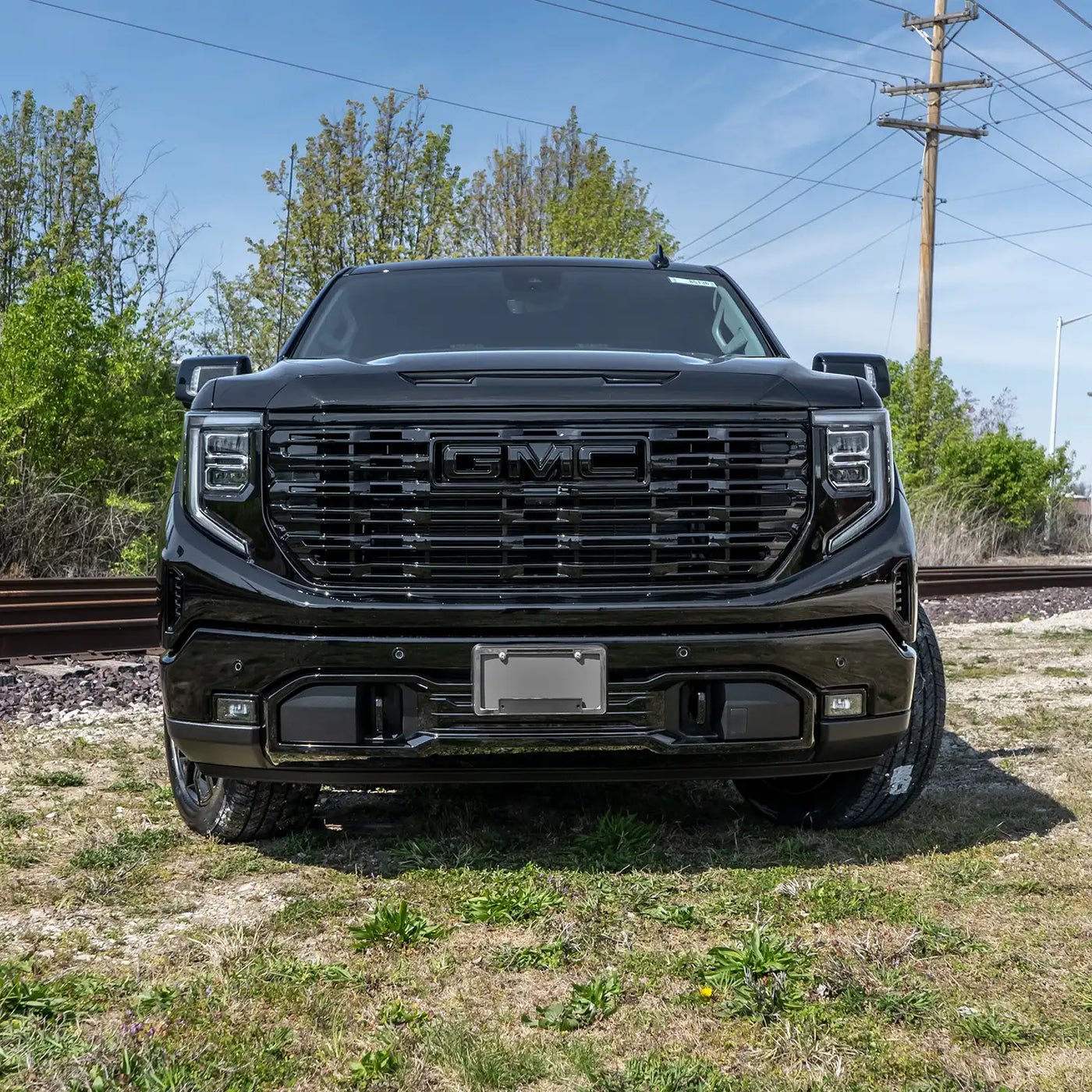 Gmc Vip 2022+ GMC Sierra 1500 Blackout Denali Style Grille Package – VIP Auto ...