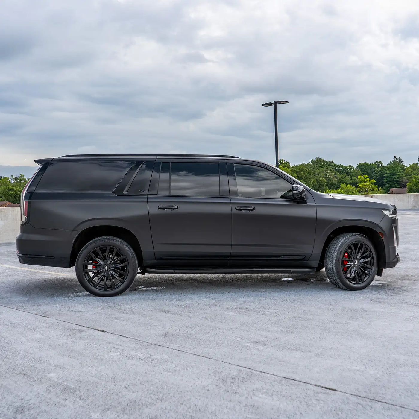 Cadillac Frame Rails Blackout Roof Rails | Fits 2025+ Cadillac Escalade – VIP Auto Accessories