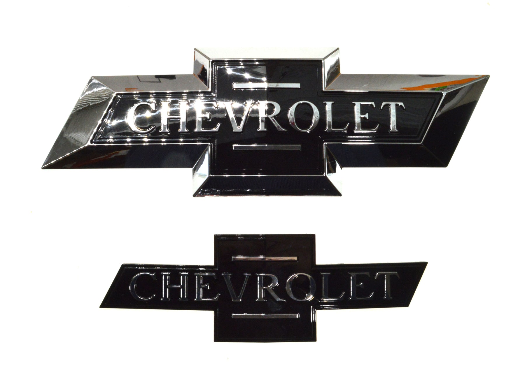 GM 2016-2018 Chevrolet Silverado 1500 Front Grille Bowtie Emblem - Foto 13